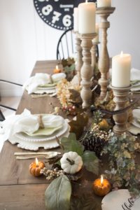 22 Gorgeous Thanksgiving Tablescape and Centerpiece Ideas You'll want to try this year from the best bloggers around.